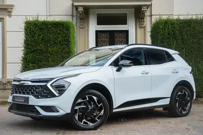 Kia Sportage 1.6 T-GDi Plug-in Hybrid AWD GT-PlusLine L uit 2023