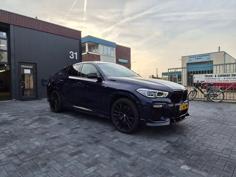 BMW X6 Xdrive40i 340pk Aut 2020 M Sport Tanzanit uit 2020, foto 4