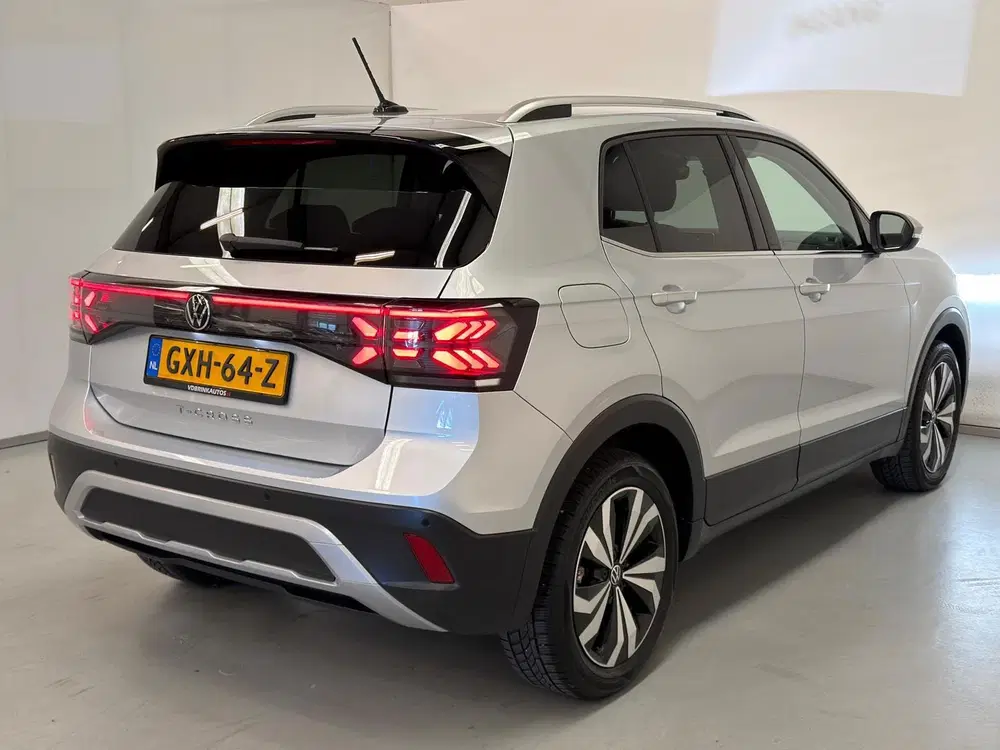 Volkswagen T-Cross 1.0 TSI Style Edition uit 2024, foto 5