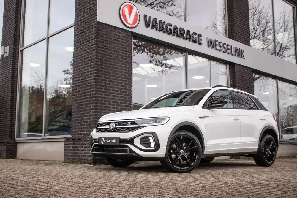Volkswagen T-Roc 1.5 TSI R-Line Edition uit 2025, foto 15