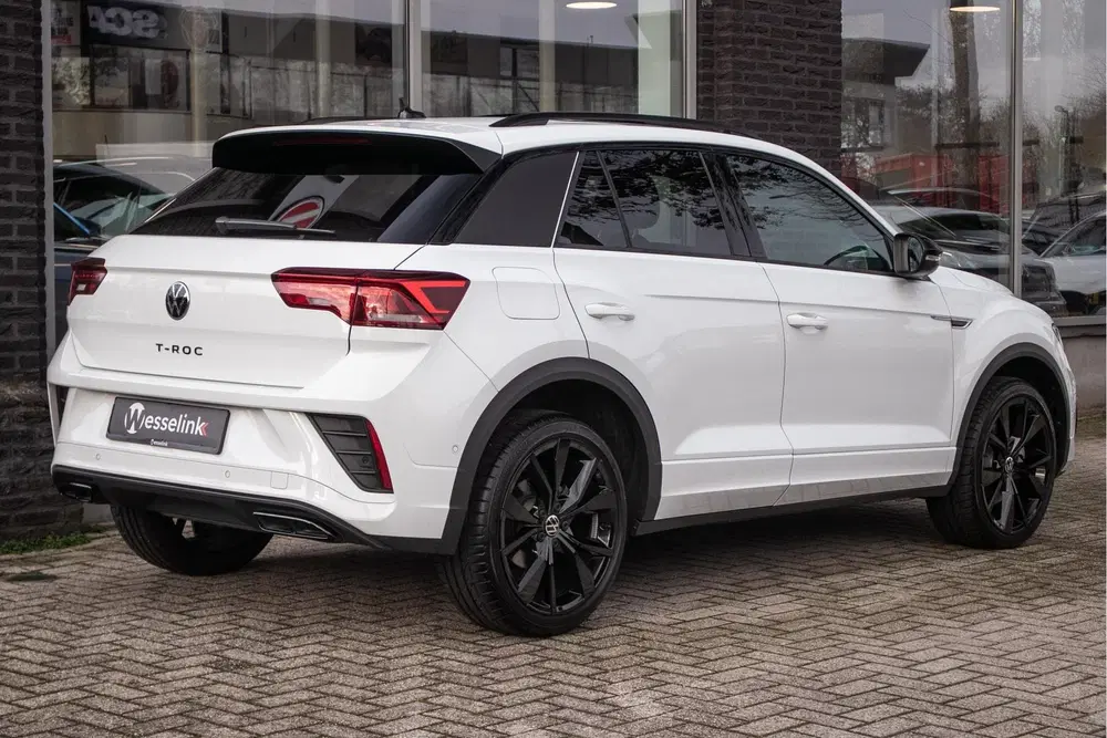 Volkswagen T-Roc 1.5 TSI R-Line Edition uit 2025, foto 4