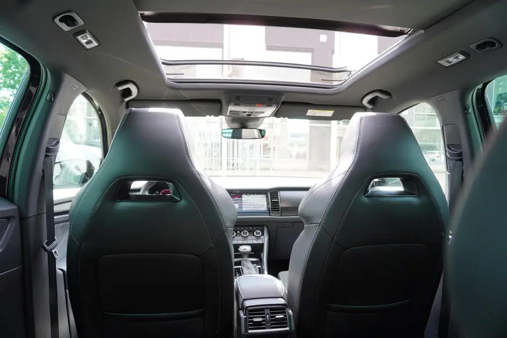 Skoda Kodiaq 1.5 TSI 150pk DSG Sportline Business uit 2023, foto 14