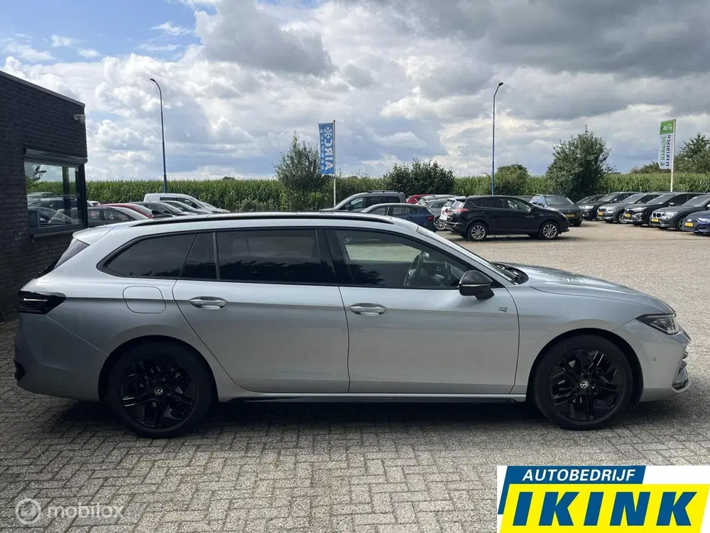 Volkswagen Passat 1.5 eTSI R-Line Business uit 2024, foto 3