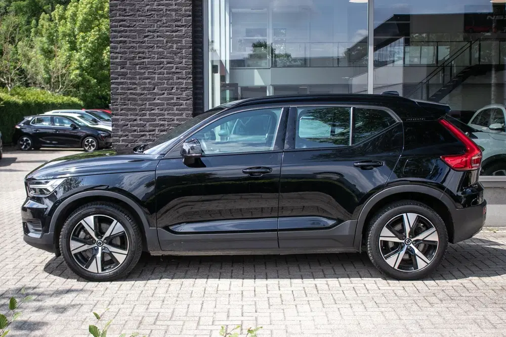 Volvo XC40 Recharge Core uit 2021, foto 2