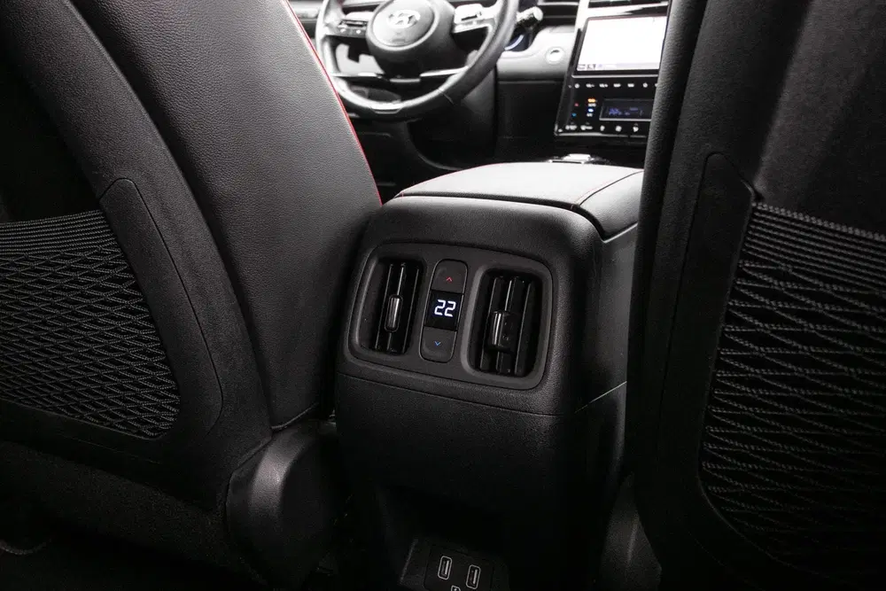 Hyundai TUCSON 1.6 T-GDI PHEV N Line 4WD uit 2022, foto 11