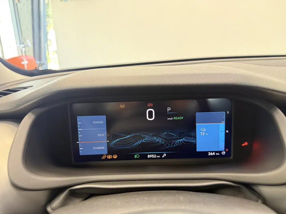 Jeep Avenger Altitude 54 kWh SOH 97% Navi PDC ACC Carpl uit 2025, foto 12