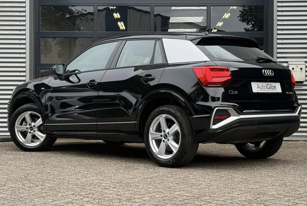 Audi Q2 35 TFSI S-Line Automaat l Matrix LED l Cam uit 2025, foto 2