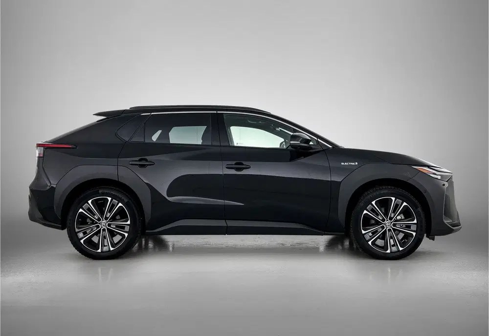Toyota bZ4X Premium 4WD 71 kWh uit 2023, foto 14