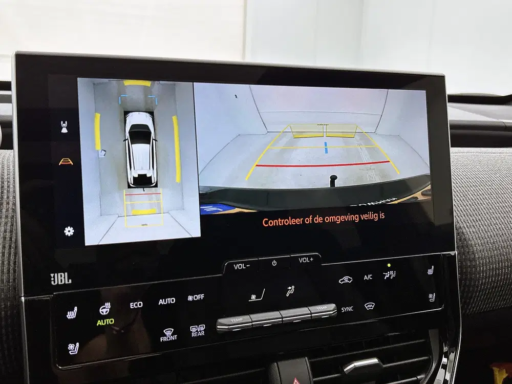 Toyota bZ4X Premium 4WD 71 kWh uit 2023, foto 9
