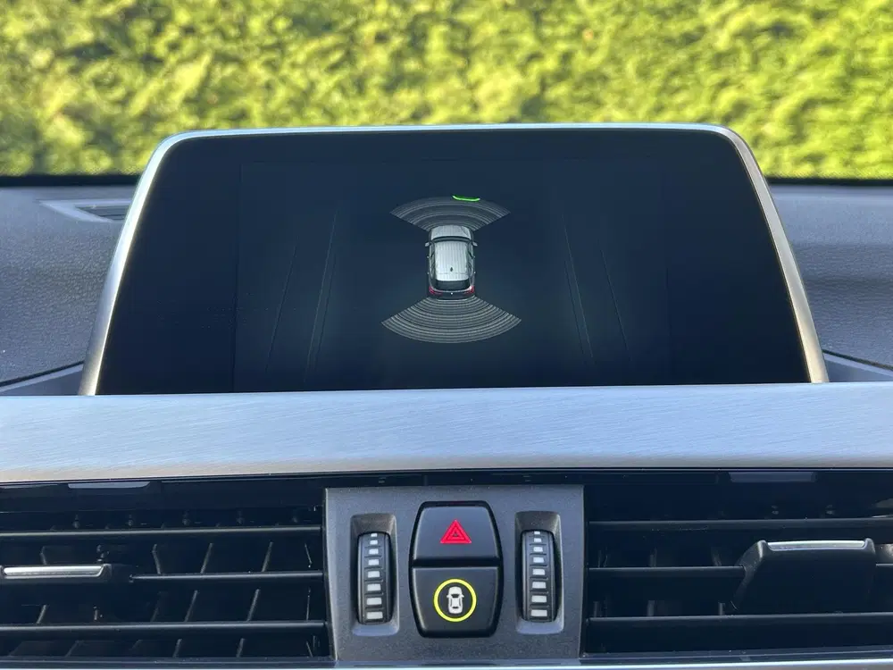 BMW X1 sDrive20i High Executive l Navi l Trekhaak uit 2019, foto 14