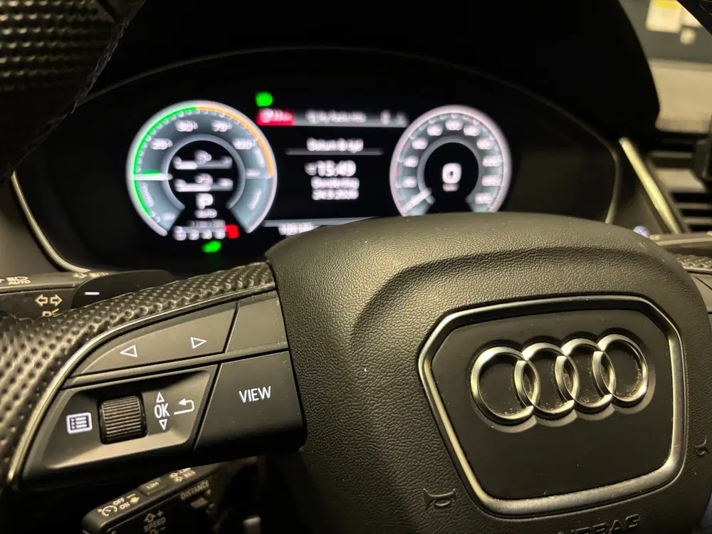 Audi Q5 55 TFSI e S edition uit 2022, foto 13