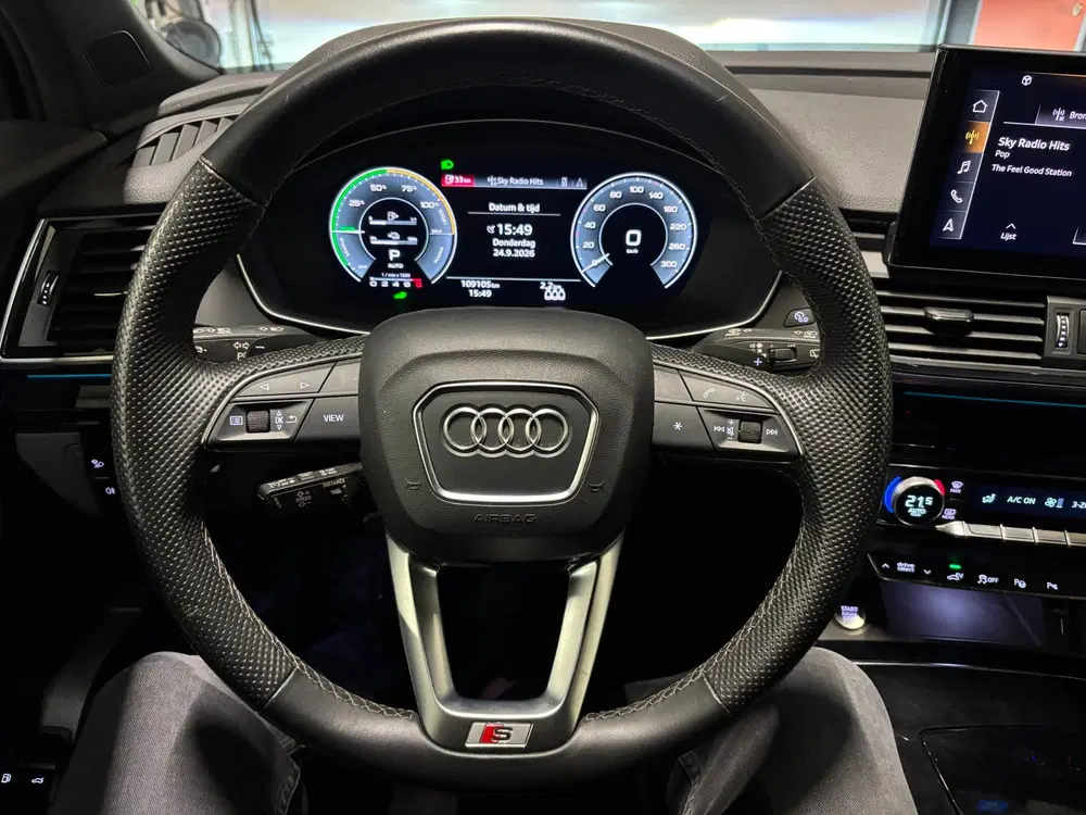 Audi Q5 55 TFSI e S edition uit 2022, foto 14