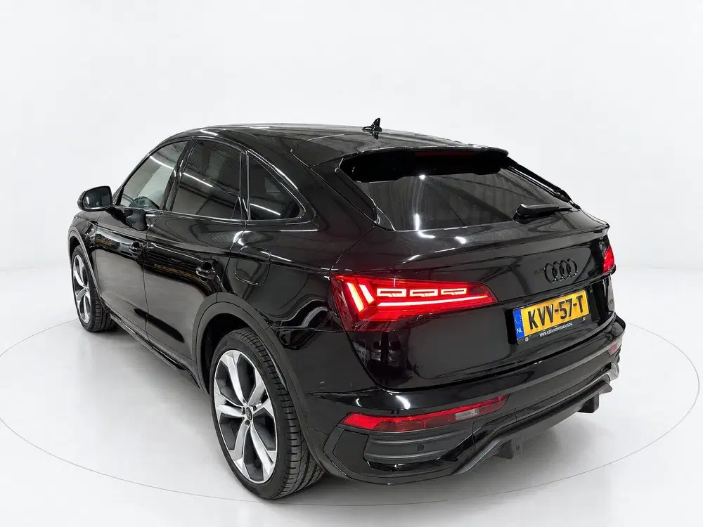Audi Q5 55 TFSI e S edition uit 2022, foto 7