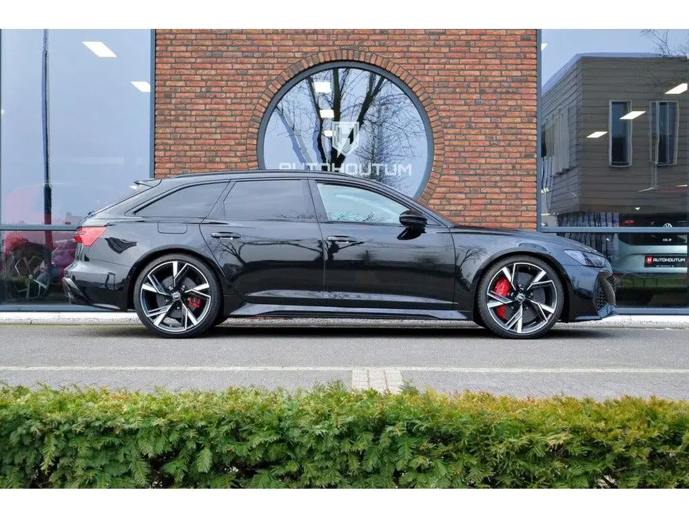 Audi RS6 TFSI Quattro Trekhaak uit 2020, foto 4
