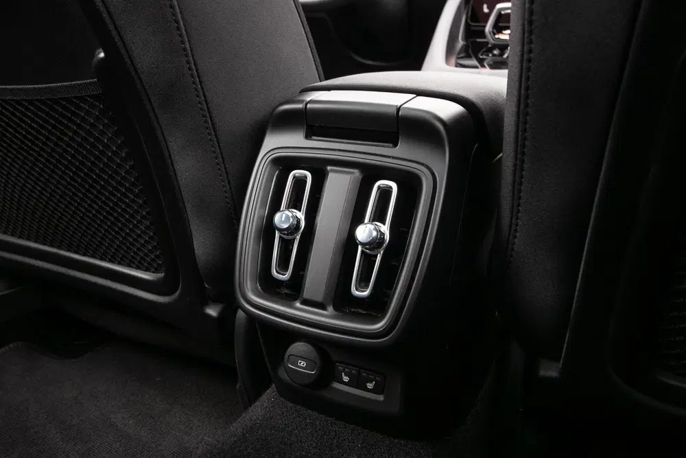 Polestar 2 Long Range Dual Motor Launch Edition 78kWh uit 2021, foto 8