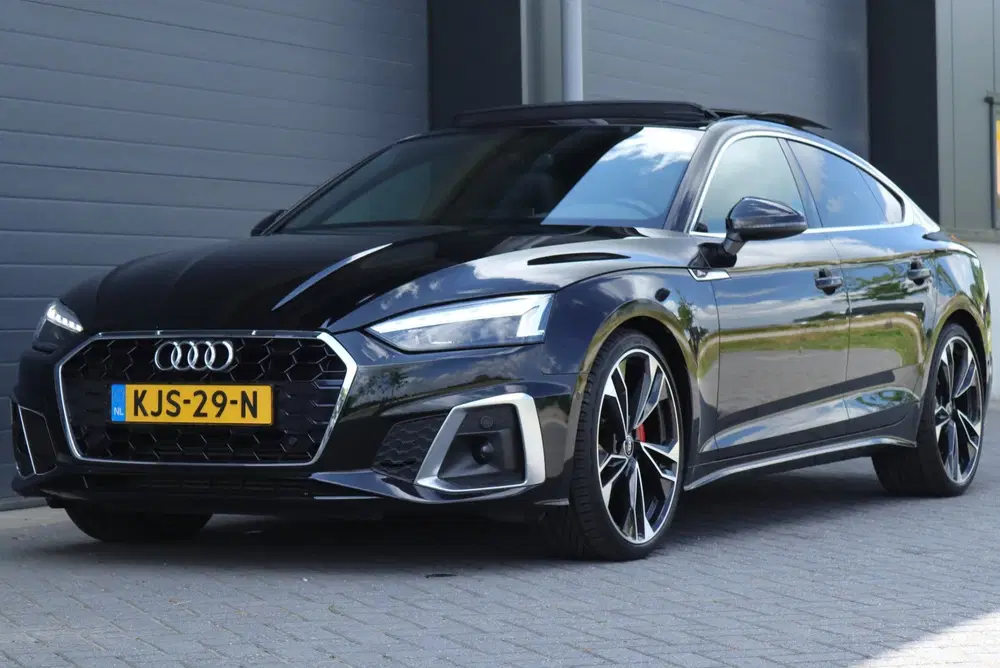 Audi A5 40 TFSI S edition uit 2021, foto 6