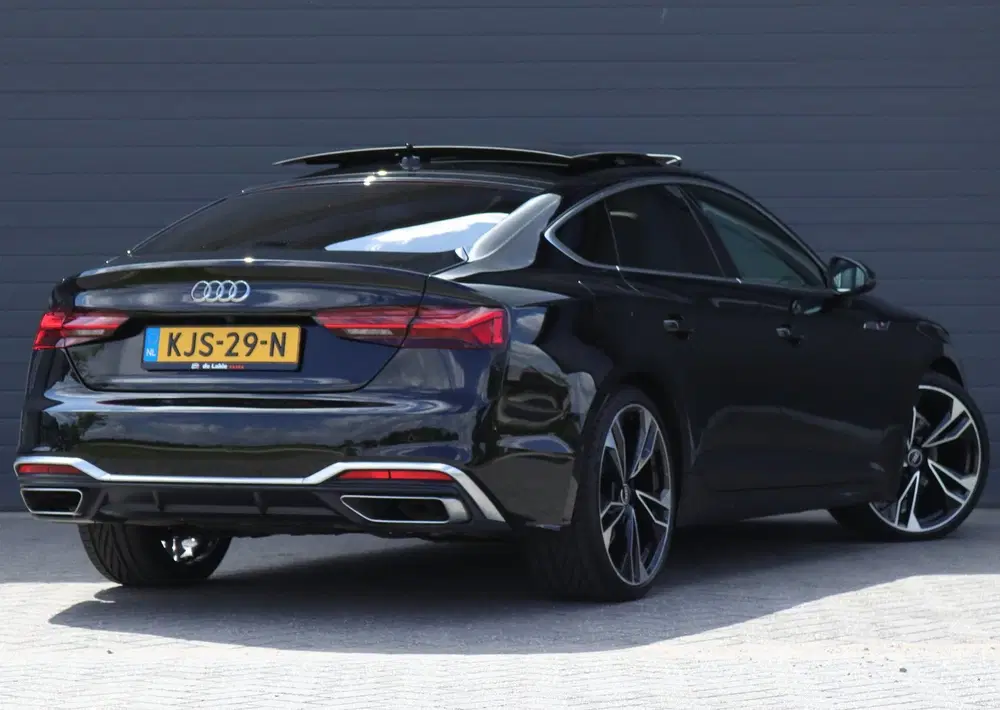 Audi A5 40 TFSI S edition uit 2021, foto 9