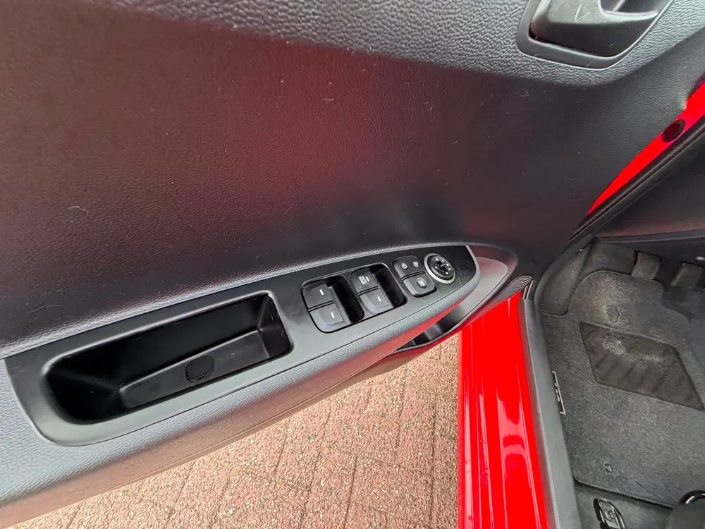 Hyundai i10 1.0i Comfort Airco uit 2019, foto 11
