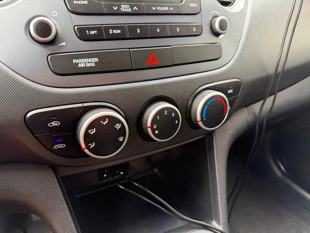 Hyundai i10 1.0i Comfort Airco uit 2019, foto 14