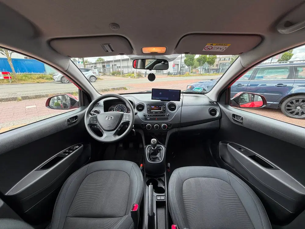 Hyundai i10 1.0i Comfort Airco uit 2019, foto 2