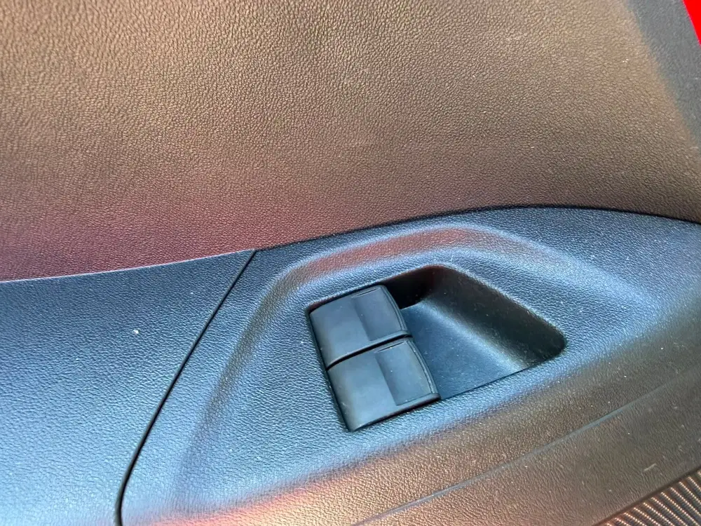 Peugeot 108 1.0 e-VTi Active Camera uit 2021, foto 15