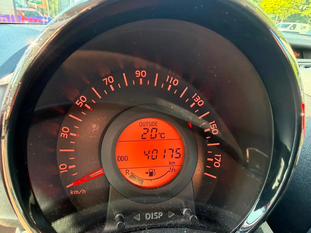 Peugeot 108 1.0 e-VTi Active Camera uit 2021, foto 8