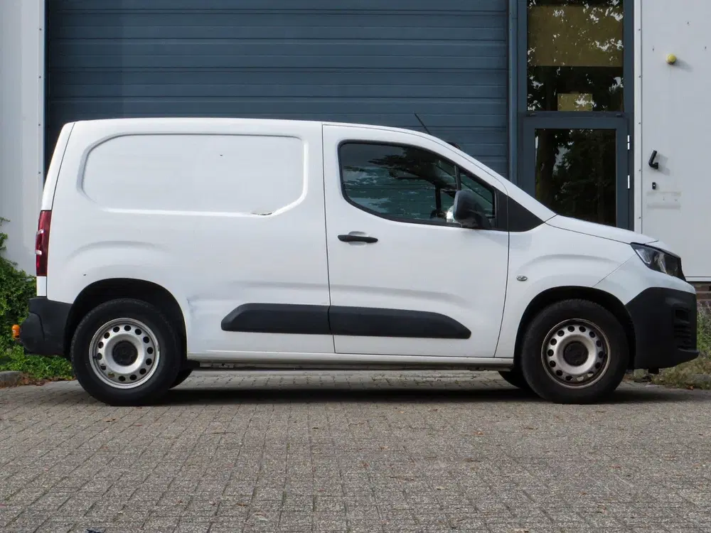 Peugeot Partner 1.6 BlueHDI Grip uit 2019, foto 3