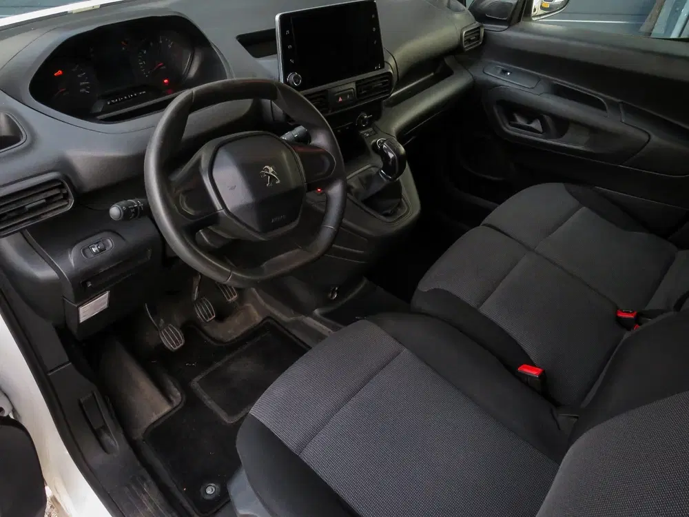 Peugeot Partner 1.6 BlueHDI Grip uit 2019, foto 4