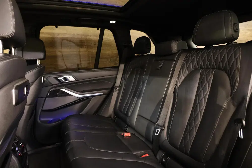 BMW X5 xDrive50e M-Sport uit 2023, foto 11