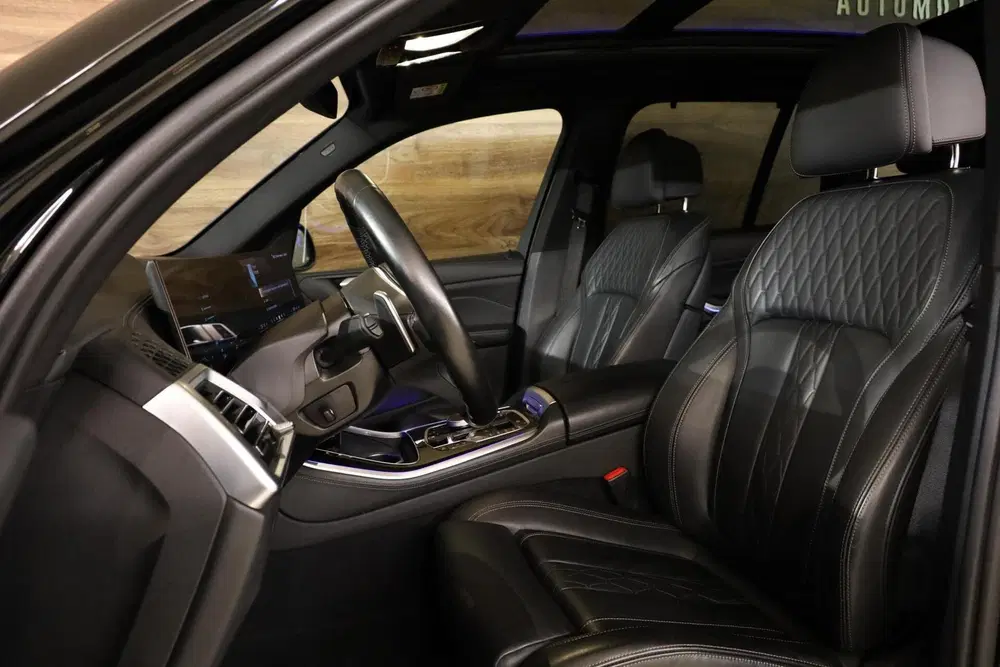 BMW X5 xDrive50e M-Sport uit 2023, foto 7