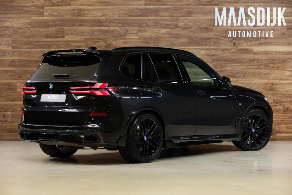 BMW X5 xDrive50e M-Sport uit 2023, foto 9