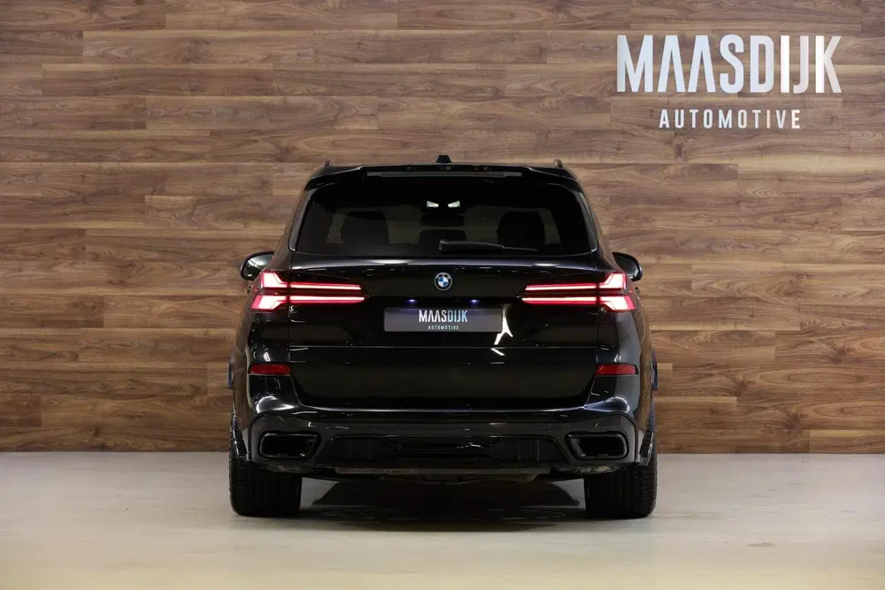 BMW X5 xDrive50e M-Sport uit 2023, foto 10