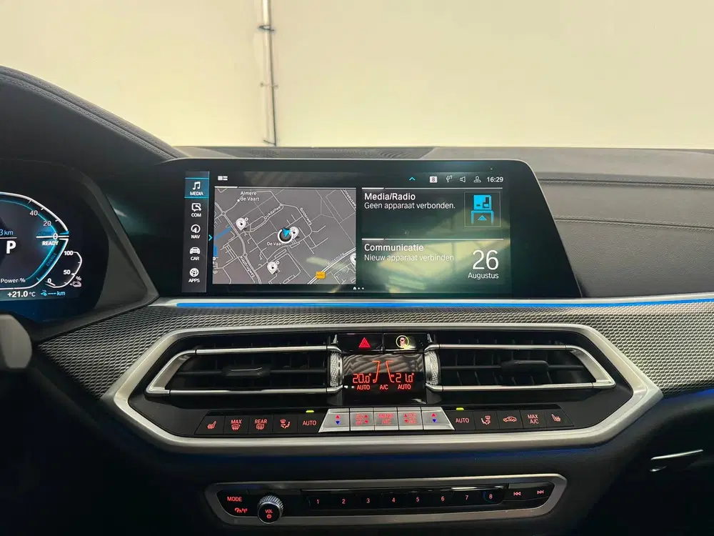 BMW X5 XDrive45e High Executive uit 2021, foto 14