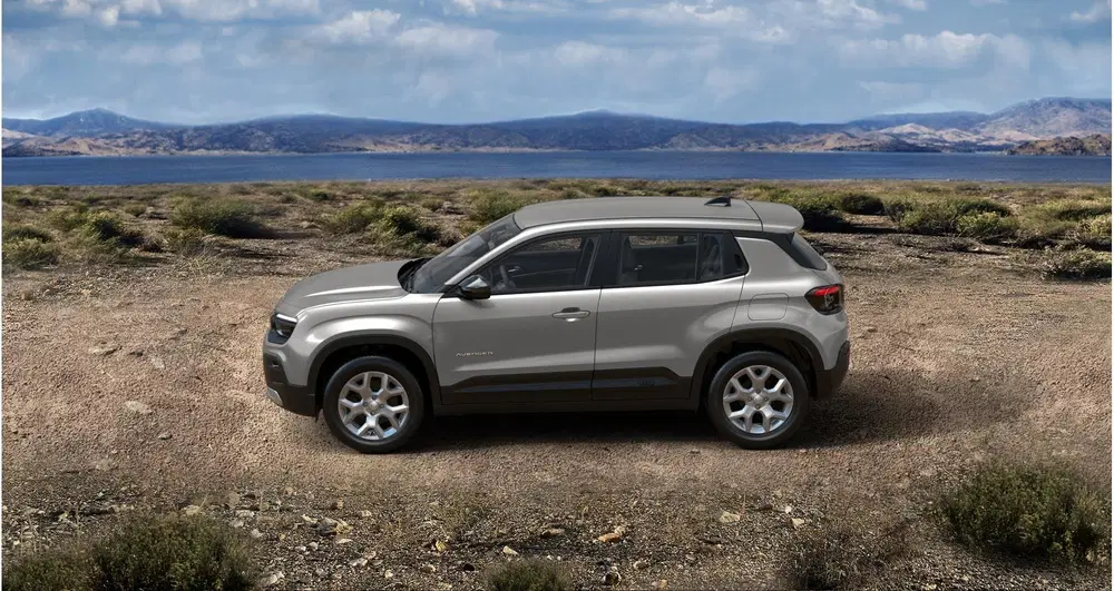 Jeep Avenger 1.2 e-Hybrid Altitude uit 2025, foto 3