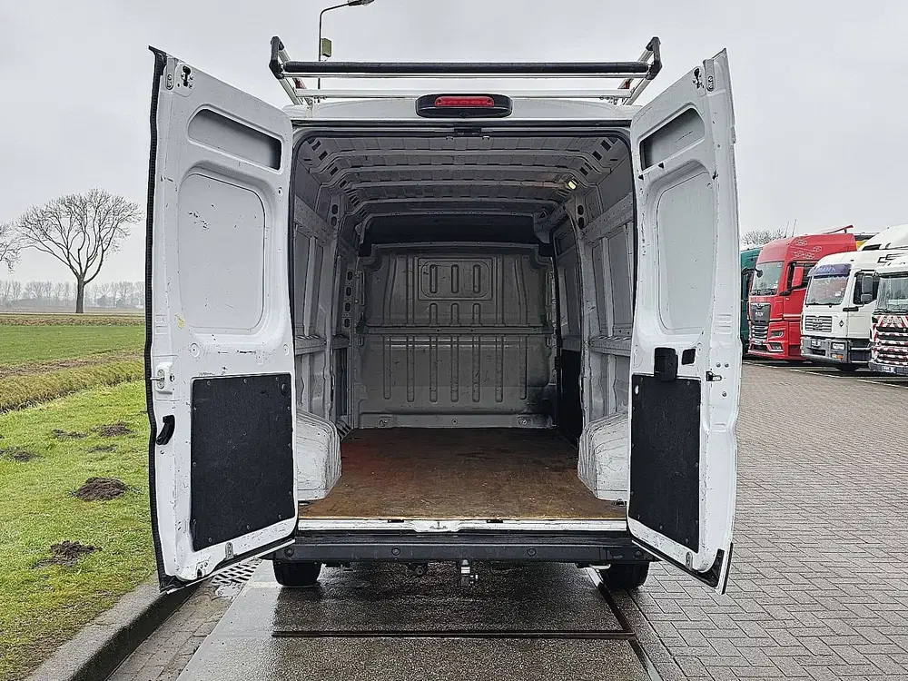 Citroën Jumper CITROEN JUMPER 2.2 l3h2 165pk navi ac uit 2023, foto 12