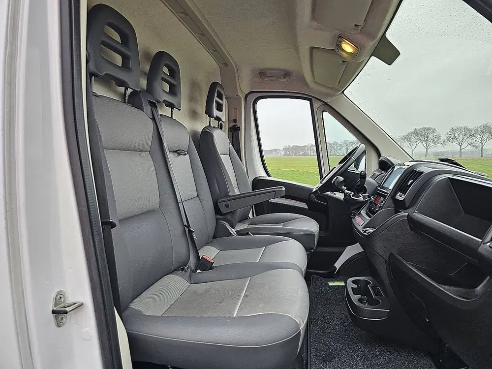 Citroën Jumper CITROEN JUMPER 2.2 l3h2 165pk navi ac uit 2023, foto 6