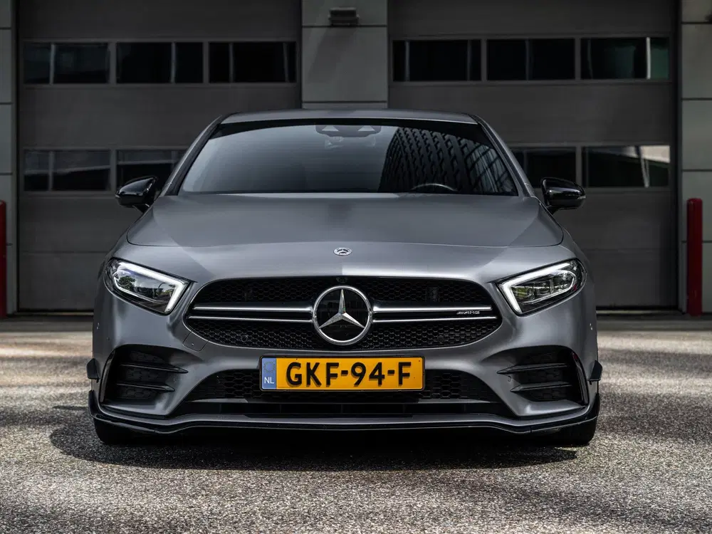 Mercedes-Benz A-Klasse A 35 AMG 4Matic 306pk AMG Speedshift uit 2019, foto 3