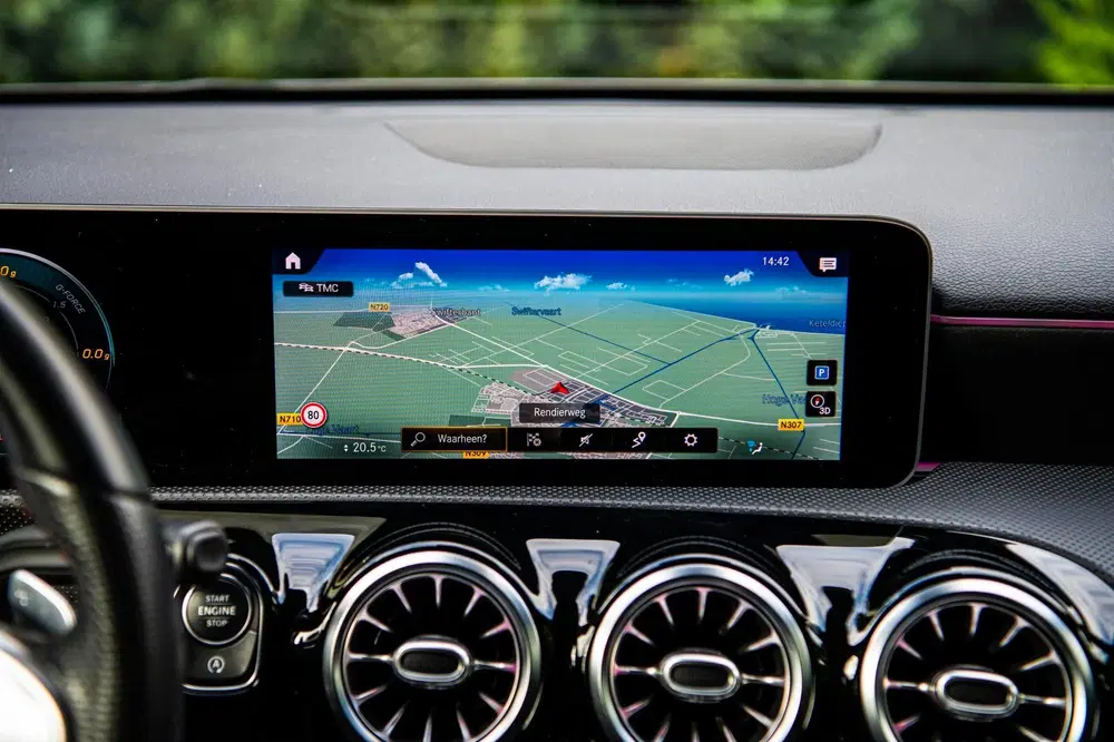Mercedes-Benz A-Klasse A 35 AMG 4Matic 306pk AMG Speedshift uit 2019, foto 9