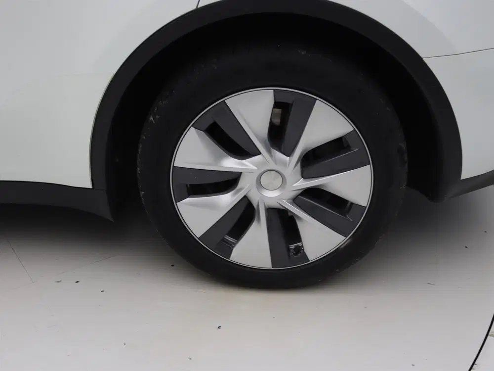 Tesla Model Y Long Range AWD 75kWh 351pk 95% SoH [ TREKH uit 2023, foto 14