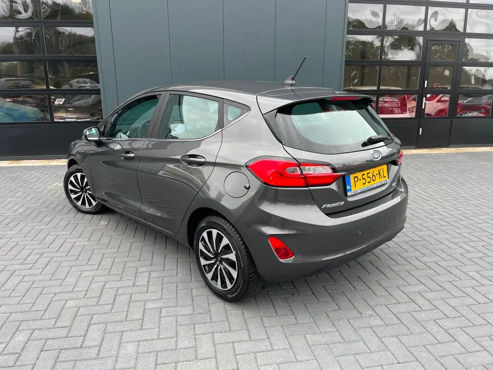 Ford Fiesta 1.0 EcoBoost Hybrid Titanium NLAuto uit 2022, foto 2