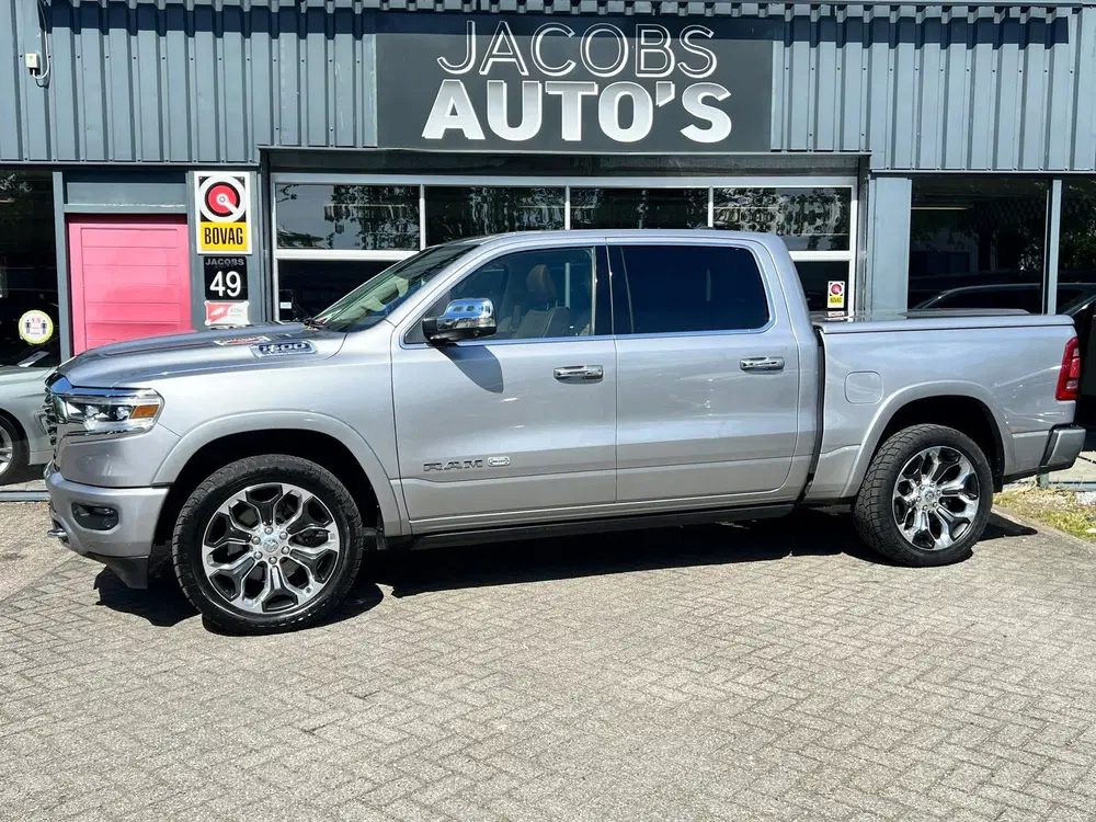 Dodge RAM 5.7 V8 4x4 Crew Cab Longhorn uit 2021, foto 9