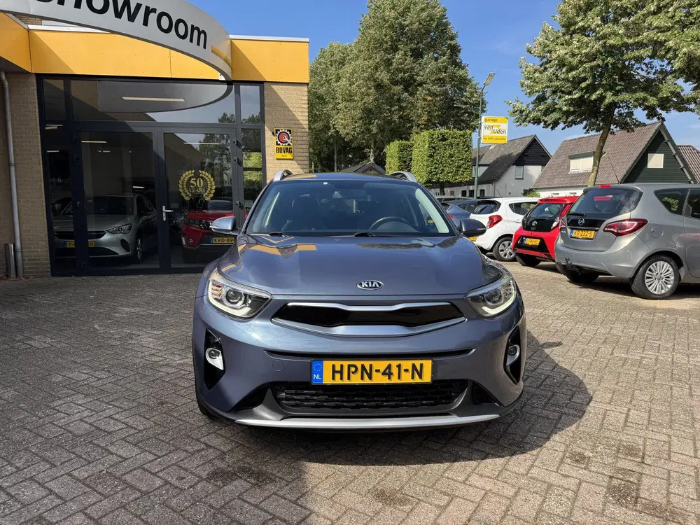 Kia Stonic 1.0 T-GDi ExecutiveLine Automaat Climate C uit 2019, foto 2