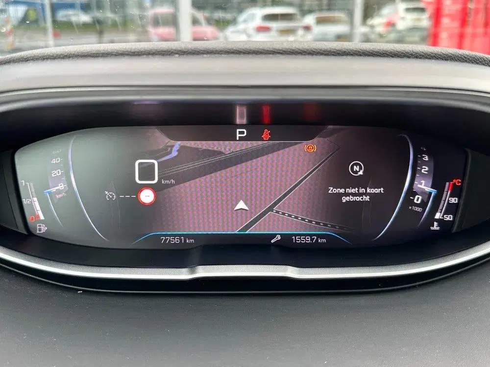 Peugeot 5008 1.2 PT Allure Pack Business uit 2023, foto 10