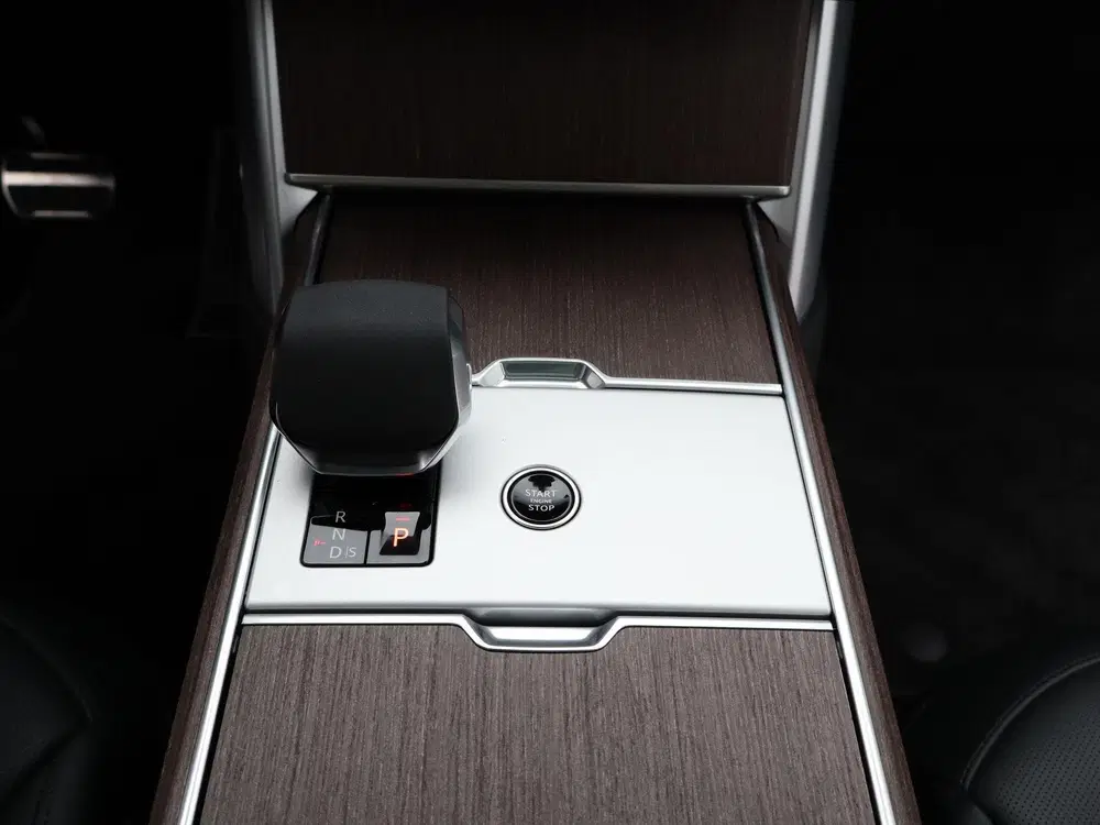 Land Rover Range Rover 3.0 P460e HSE PHEV uit 2025, foto 11