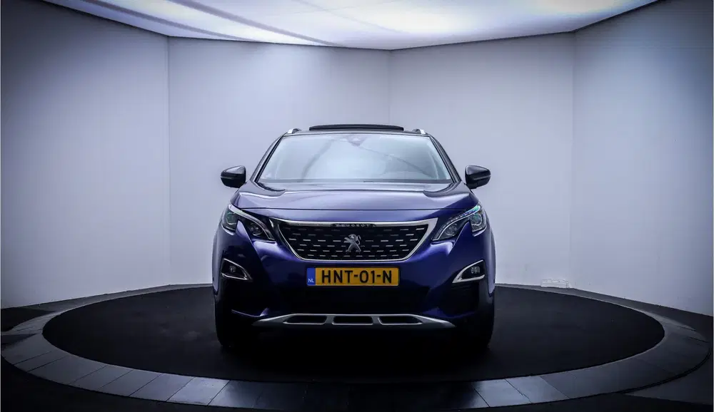 Peugeot 3008 1.2T Aut. ALLURE Pack PANO uit 2019, foto 2