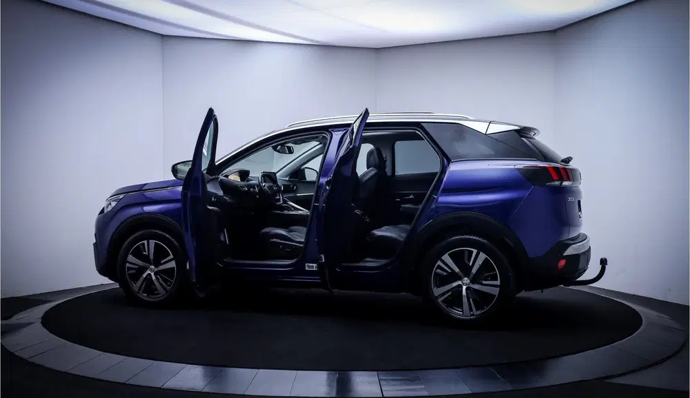 Peugeot 3008 1.2T Aut. ALLURE Pack PANO uit 2019, foto 9