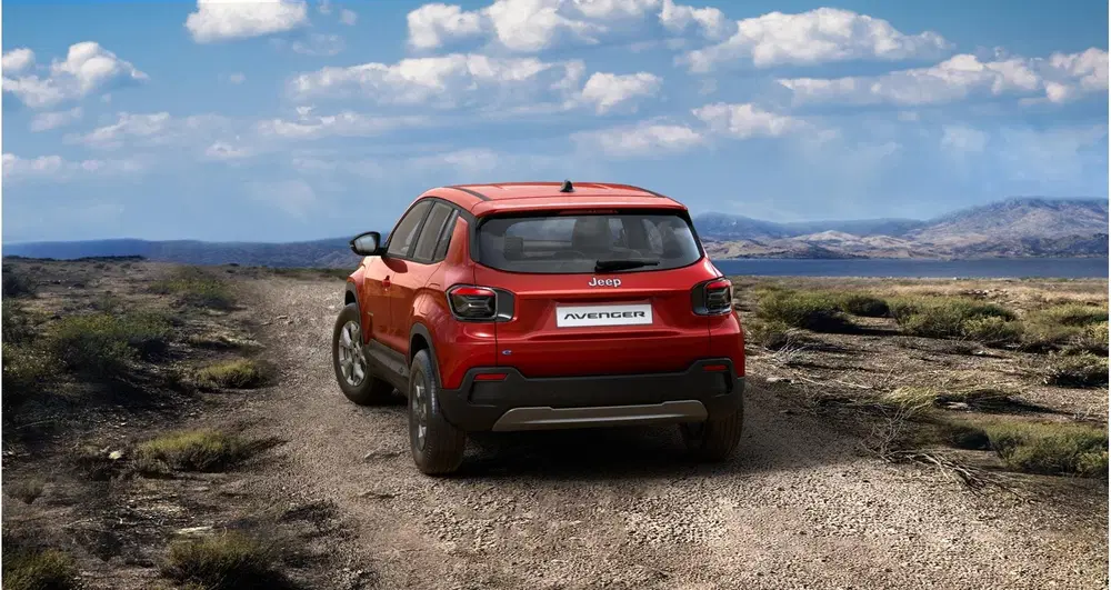 Jeep Avenger Longitude 54 kWh uit 2025, foto 2