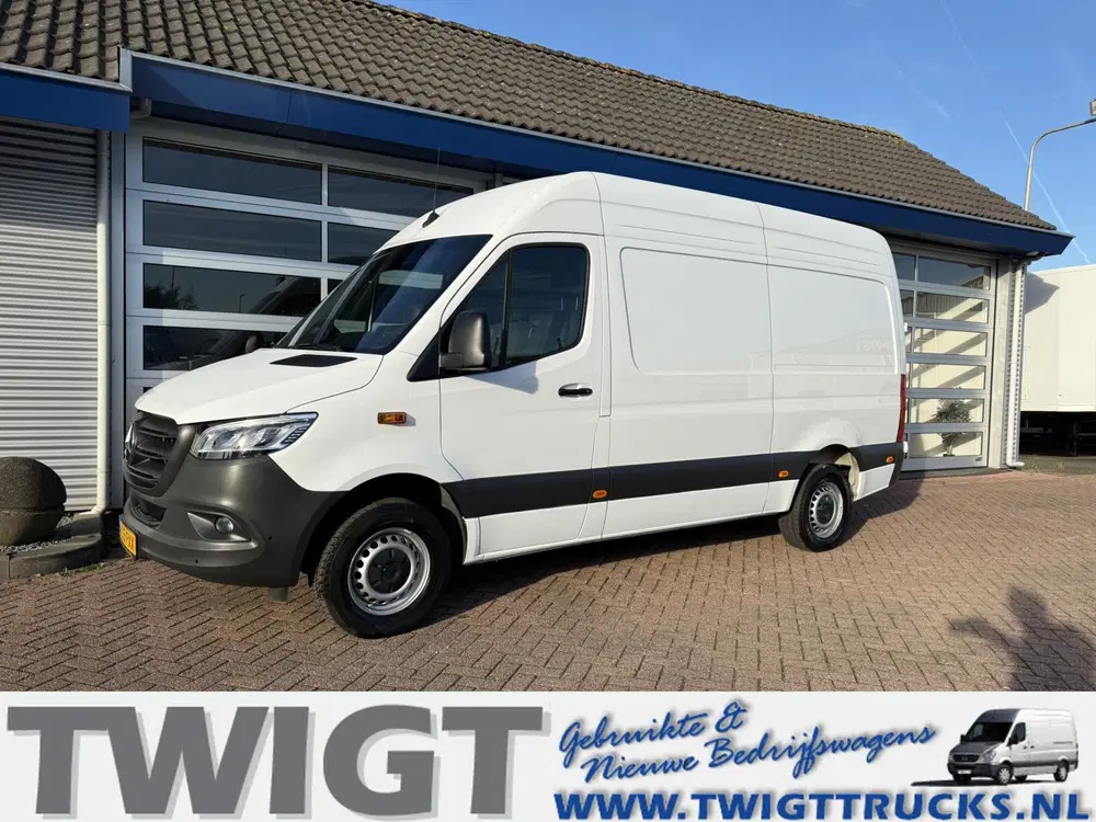 Mercedes-Benz Sprinter 317 1.9 CDI L2H2 RWD MBUX10 uit 2024