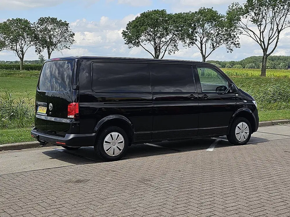 Volkswagen Transporter 2.0 TDI ac automaat euro6 uit 2022, foto 3