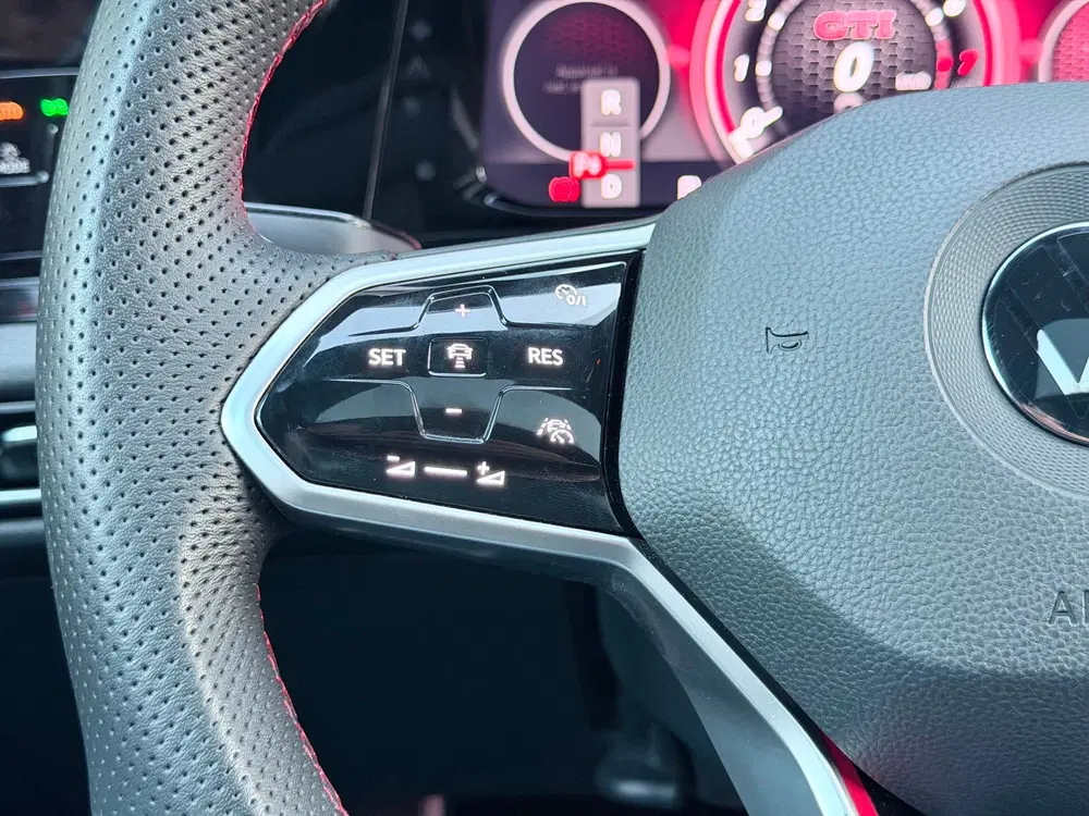 Volkswagen Golf 2.0 TSI GTI Clubsport Pano uit 2021, foto 14